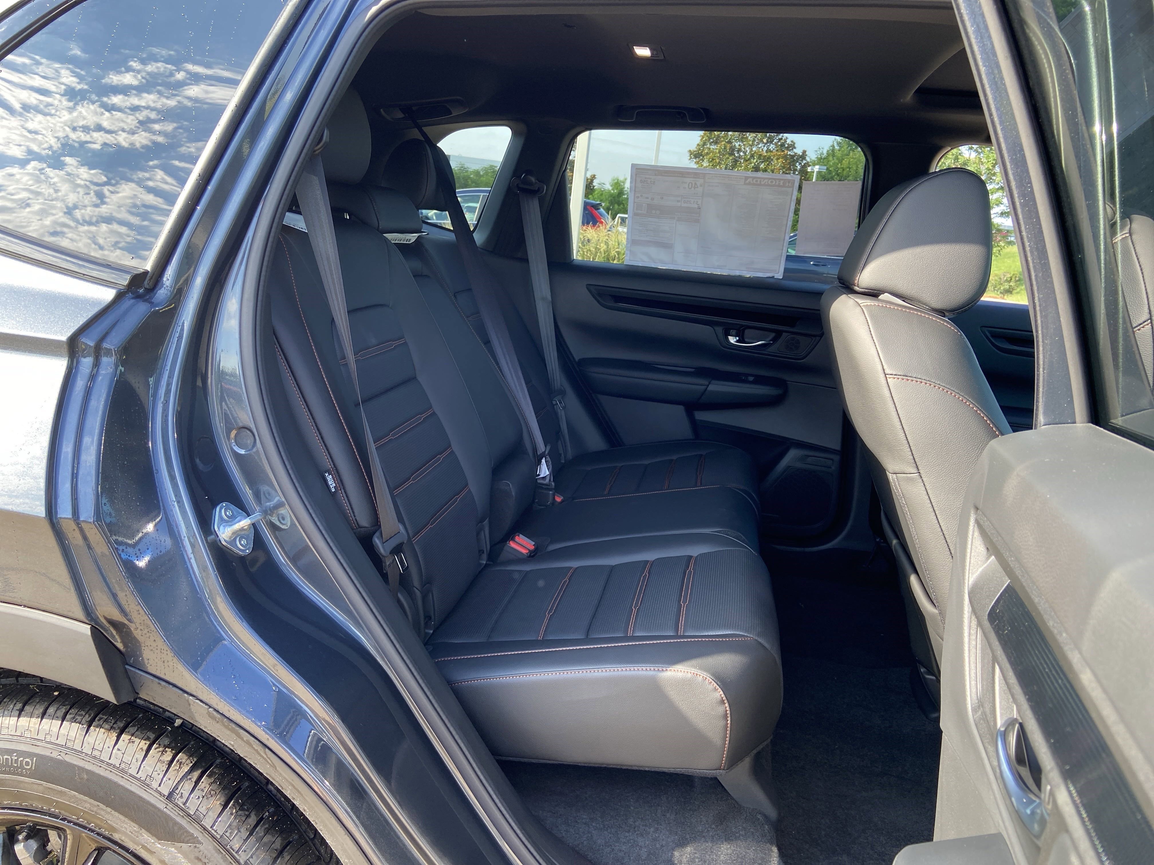 2026 Honda CR-V Hybrid Sport-L photo 13