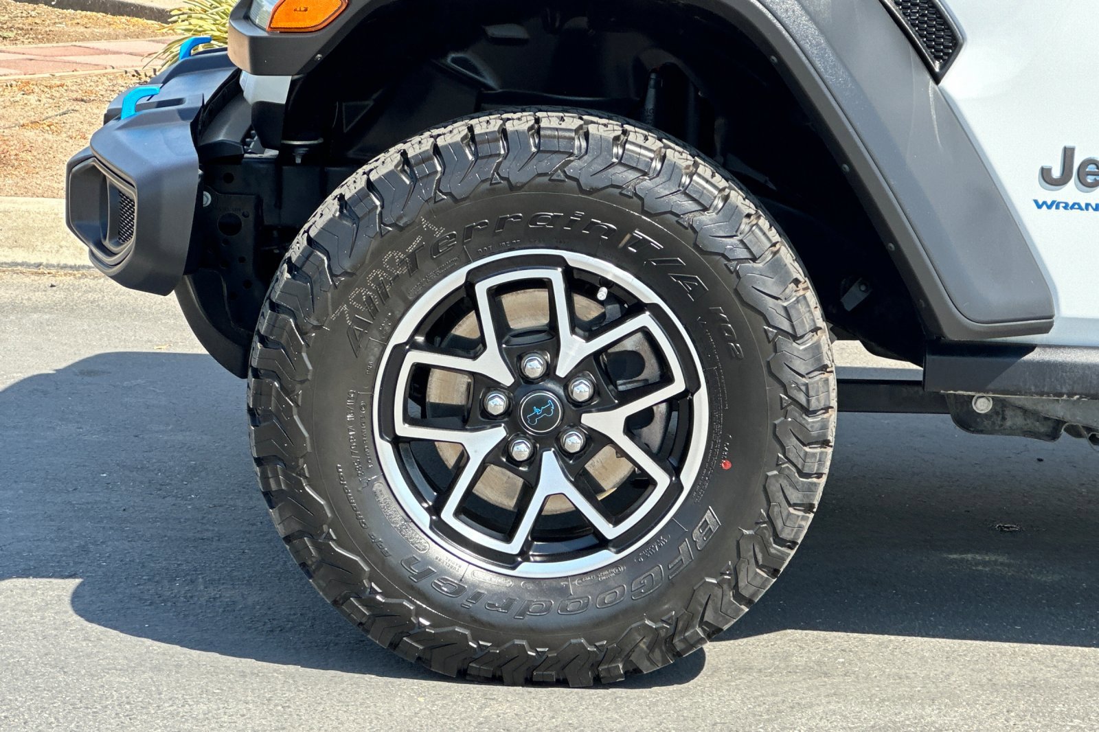 2024 Jeep Wrangler Rubicon 4xe photo 26