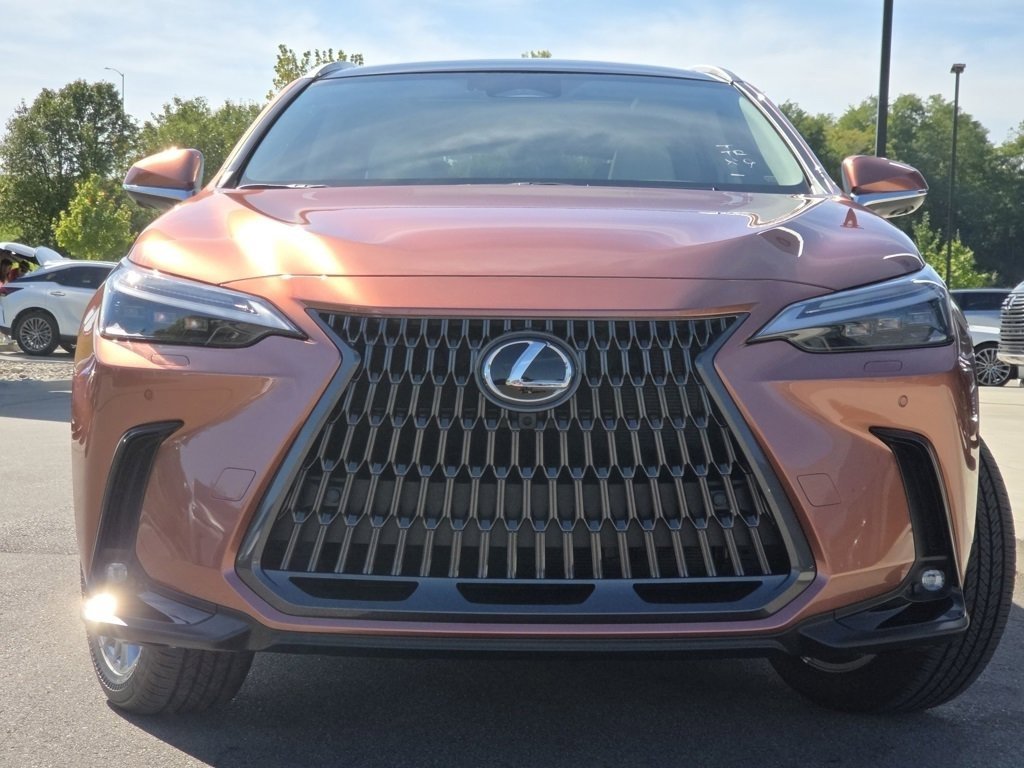 2026 Lexus NX 350h Luxury AWD photo 2