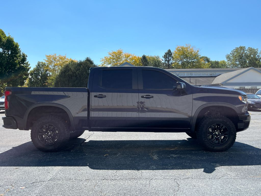 2024 Chevrolet Silverado 1500 ZR2 photo 9