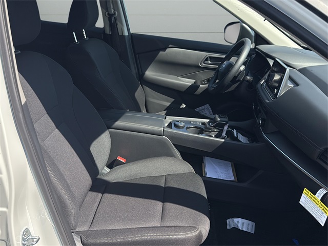 2026 Nissan Rogue S photo 27