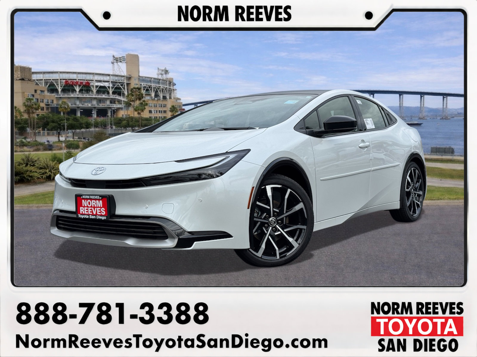 2026 Toyota Prius XSE's photo