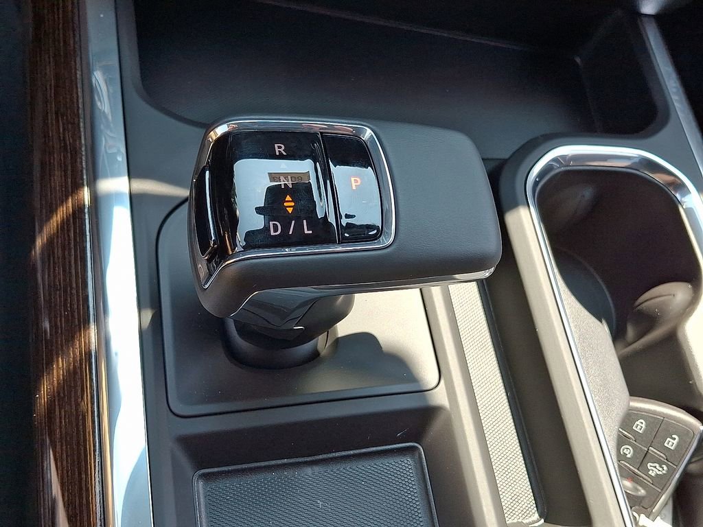 2026 Gmc Sierra Elevation photo 14