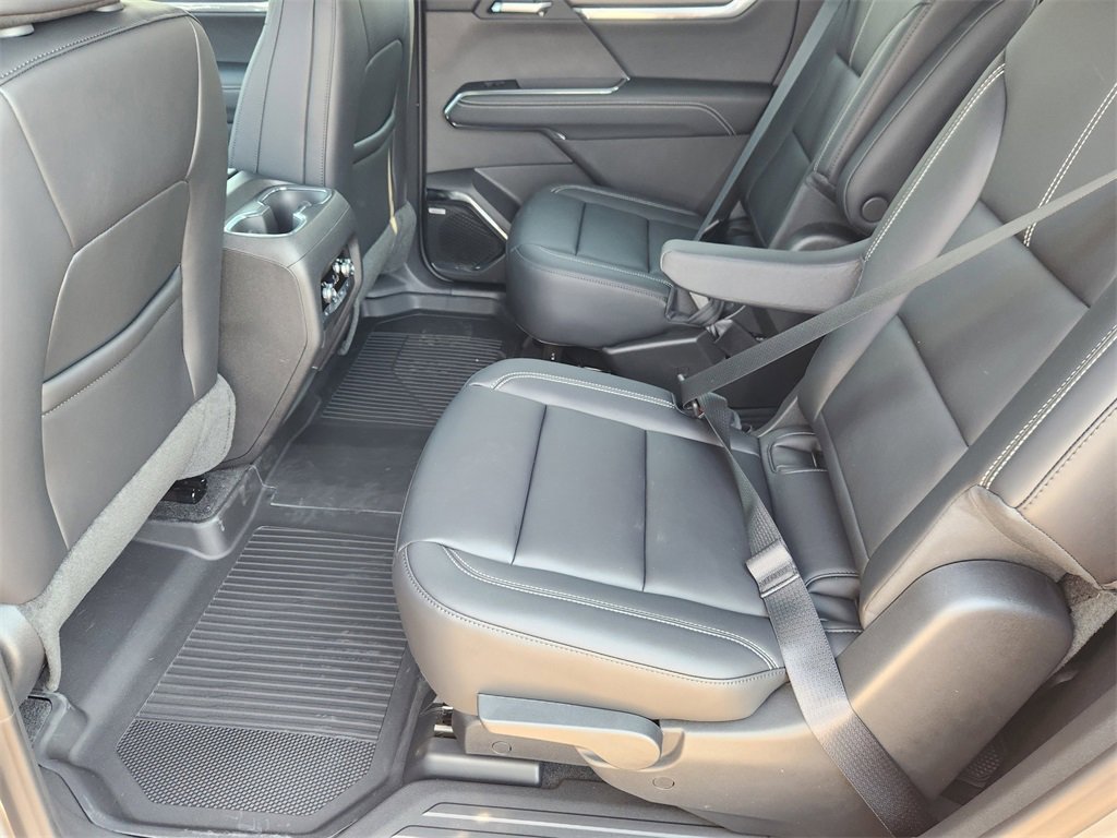 2026 Gmc Acadia Elevation photo 7
