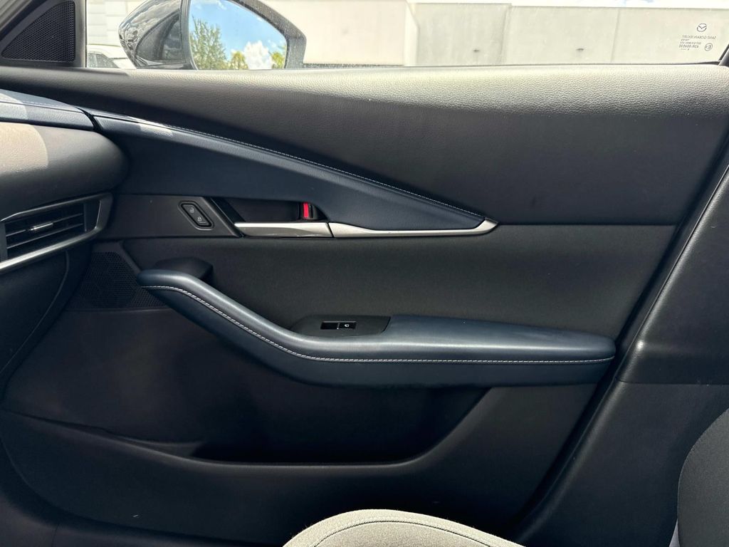 2021 Mazda CX-30 2.5 S photo 24
