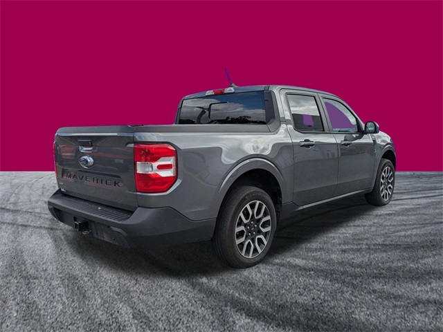 2023 Ford Maverick Lariat photo 2