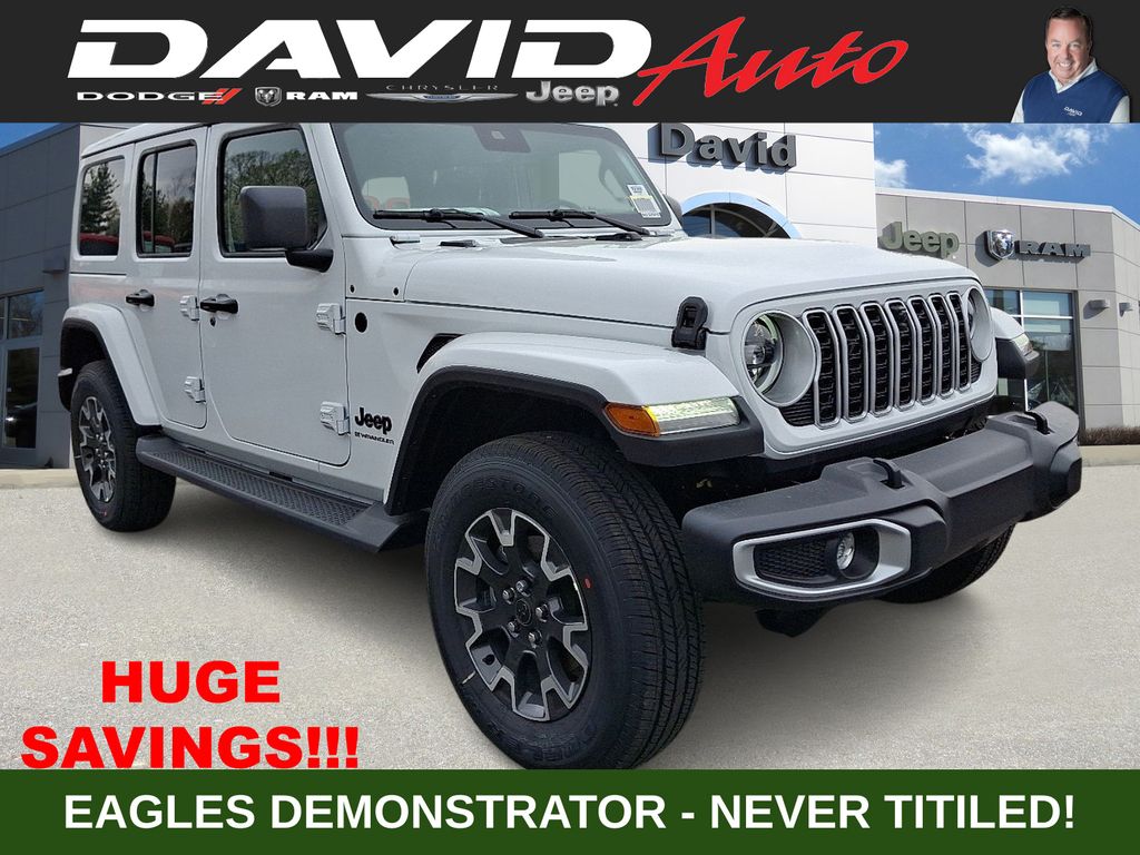 2025 Jeep Wrangler 4-Door Sahara's photo