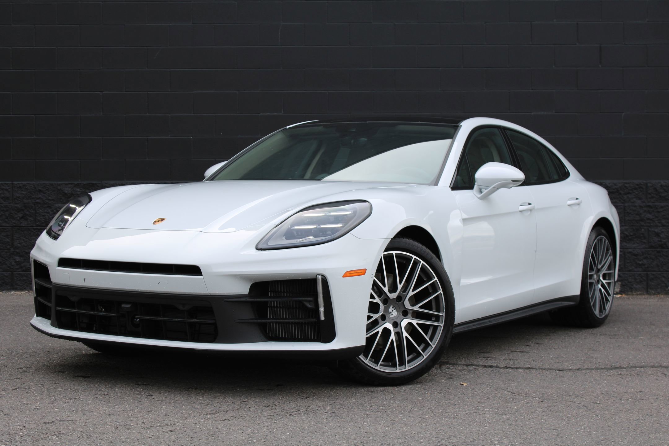 2026 Porsche Panamera Base