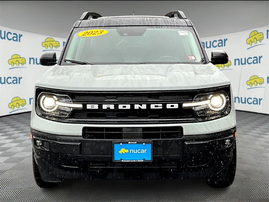 2023 Ford Bronco Sport Outer Banks photo 2