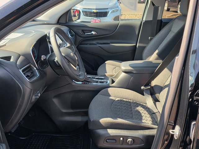 2023 Chevrolet Equinox LT photo 22