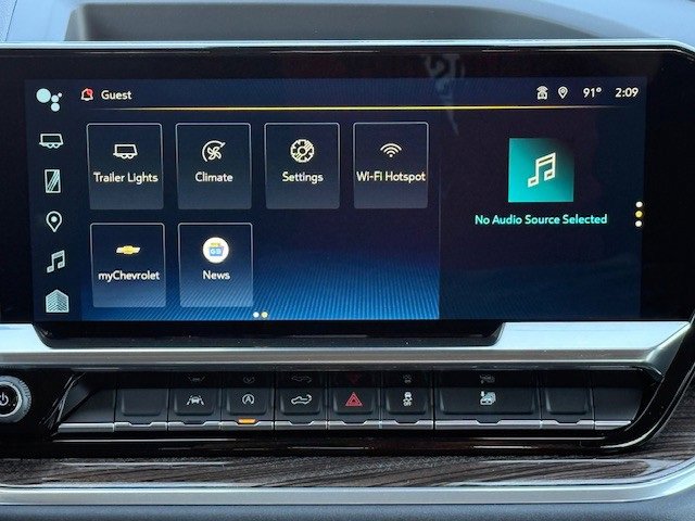 2026 Chevrolet Silverado RST photo 21