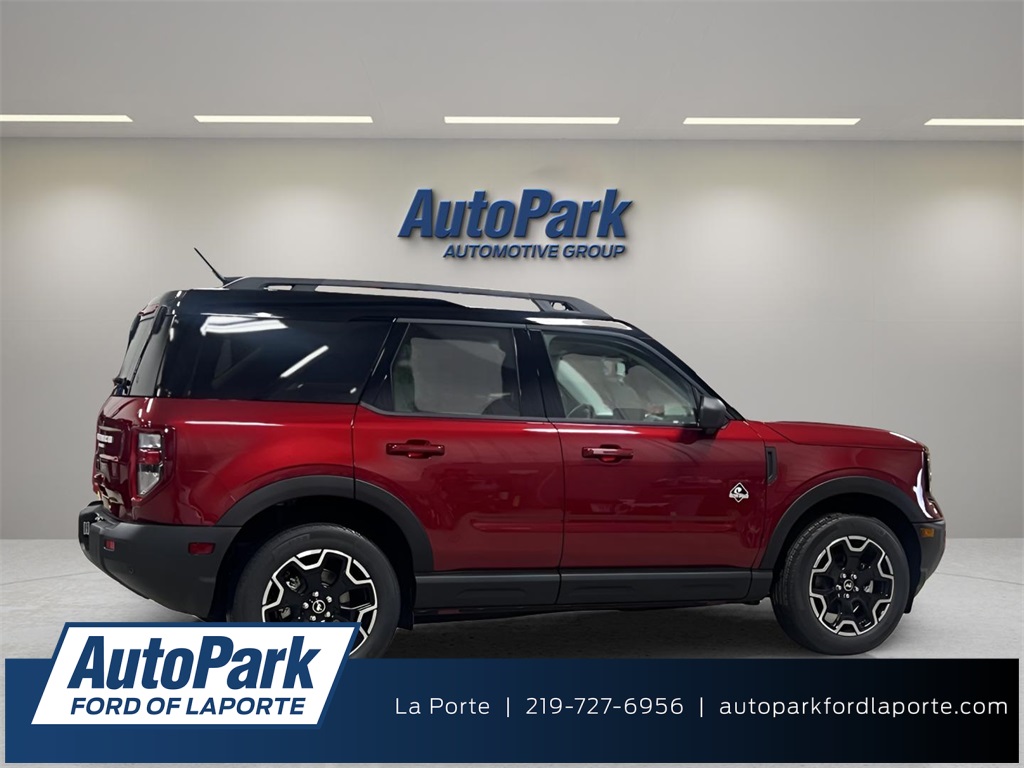 2025 Ford Bronco Sport Outer Banks's photo