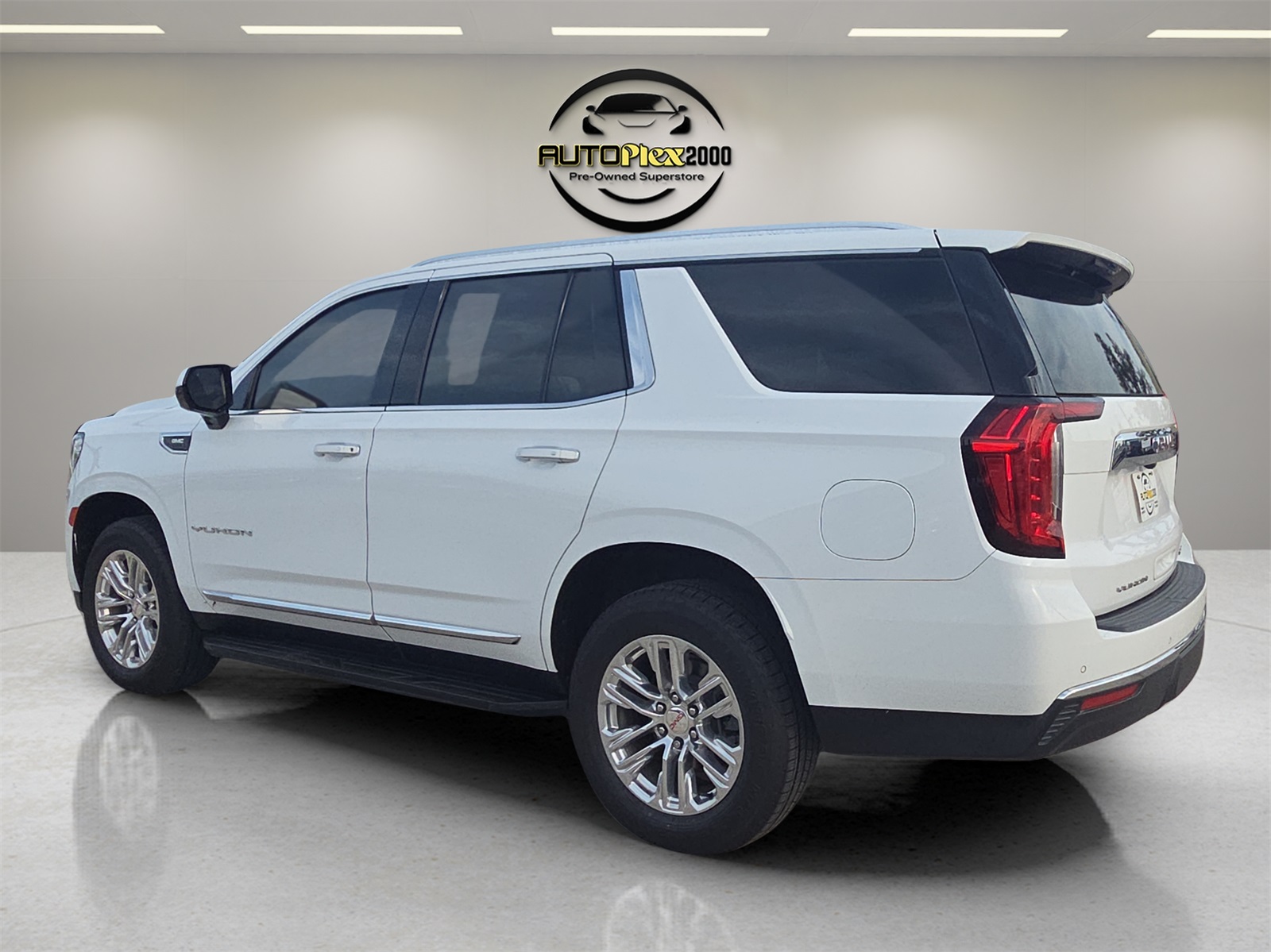 2023 Gmc Yukon SLT photo 5
