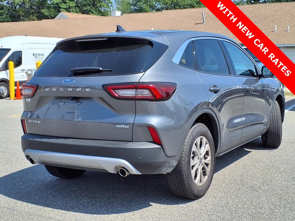 2024 Ford Escape Active photo 2