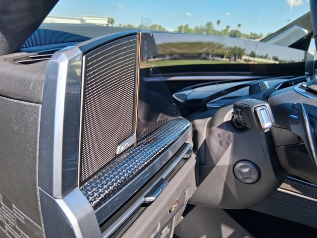 2025 Cadillac Escalade ESV V-Series photo 10
