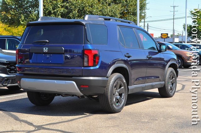 2026 Honda Passport photo 2