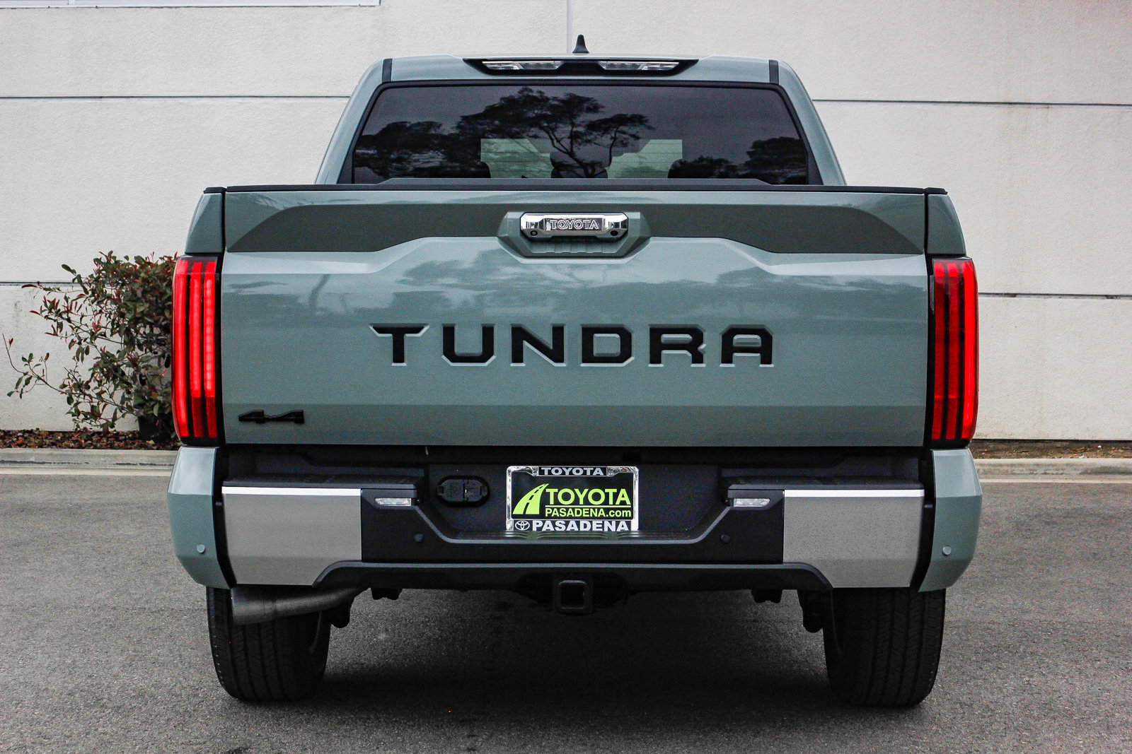 2025 Toyota Tundra Limited photo 7