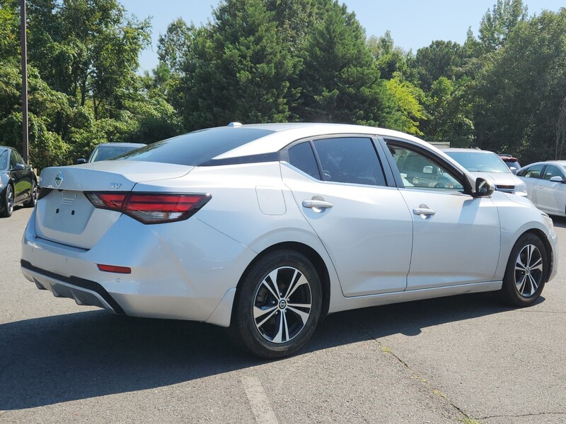 2021 Nissan Sentra SV photo 3
