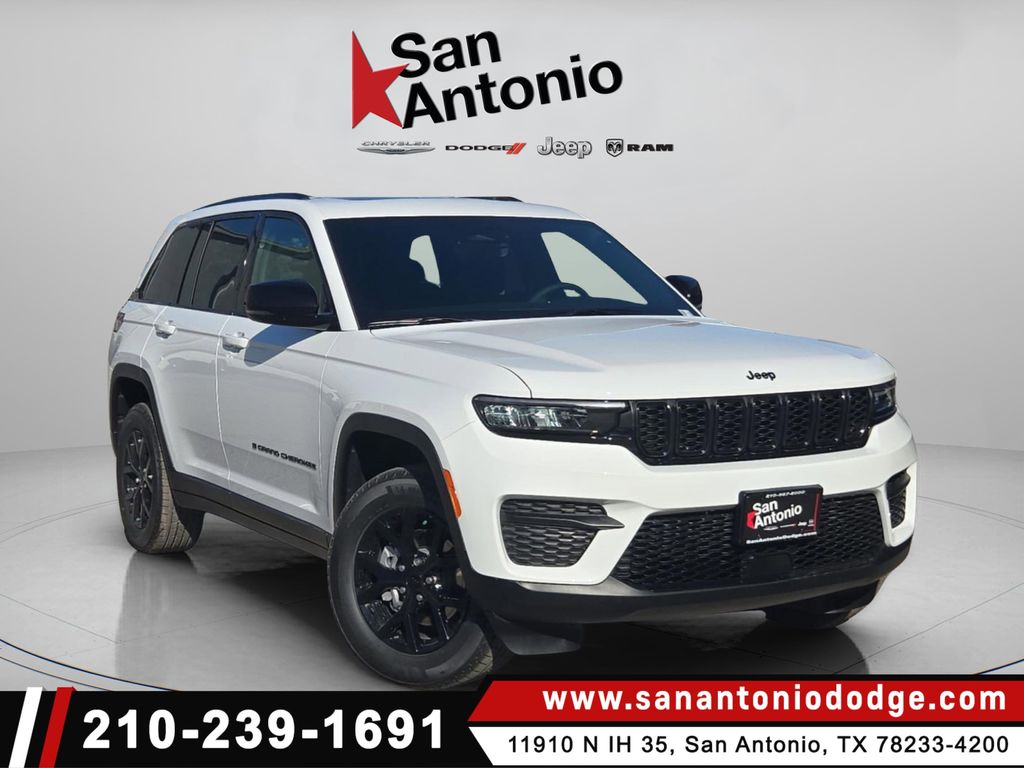 2025 Jeep Grand Cherokee Altitude's photo