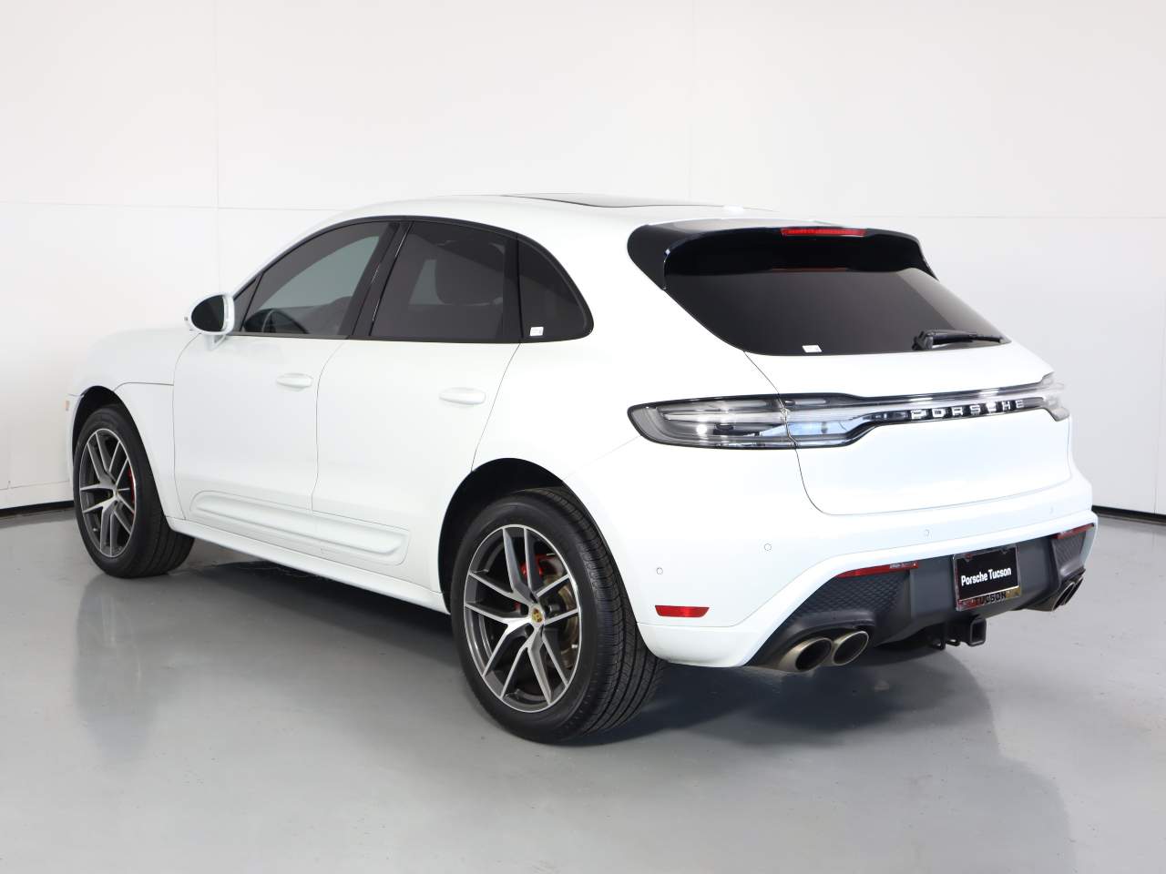 2022 Porsche Macan S photo 3