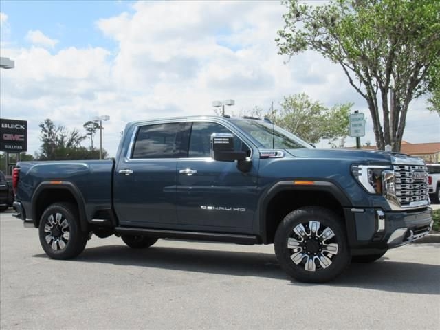 2025 Gmc Sierra 2500 HD Denali photo 2