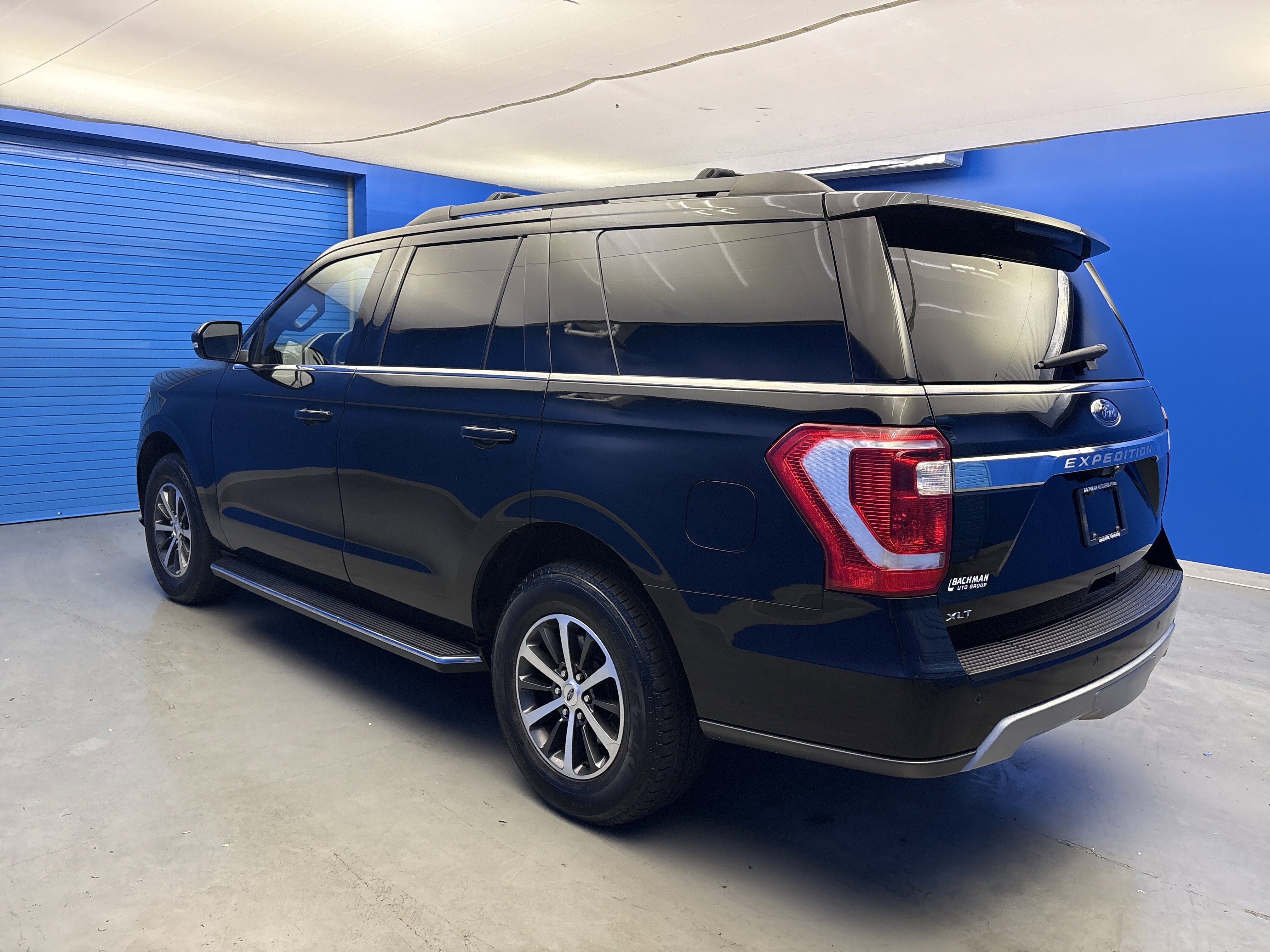 2018 Ford Expedition XLT photo 3