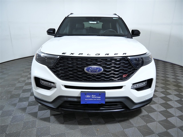 2023 Ford Explorer ST photo 3