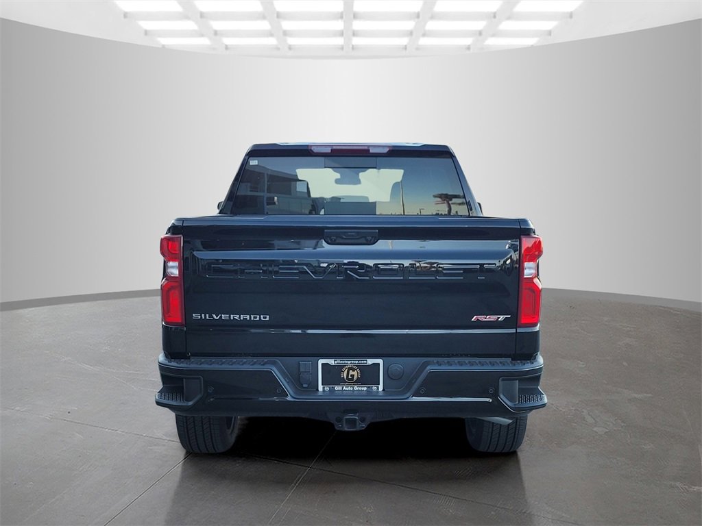 2025 Chevrolet Silverado 1500 RST photo 4