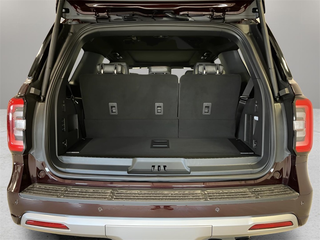 2024 Ford Expedition Platinum photo 12