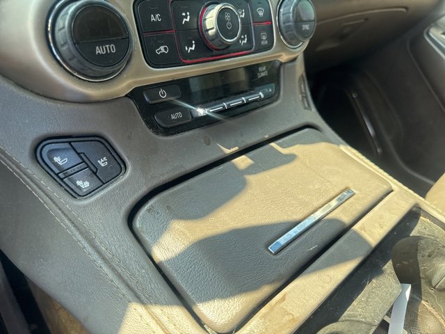 2016 Gmc Yukon Denali photo 23