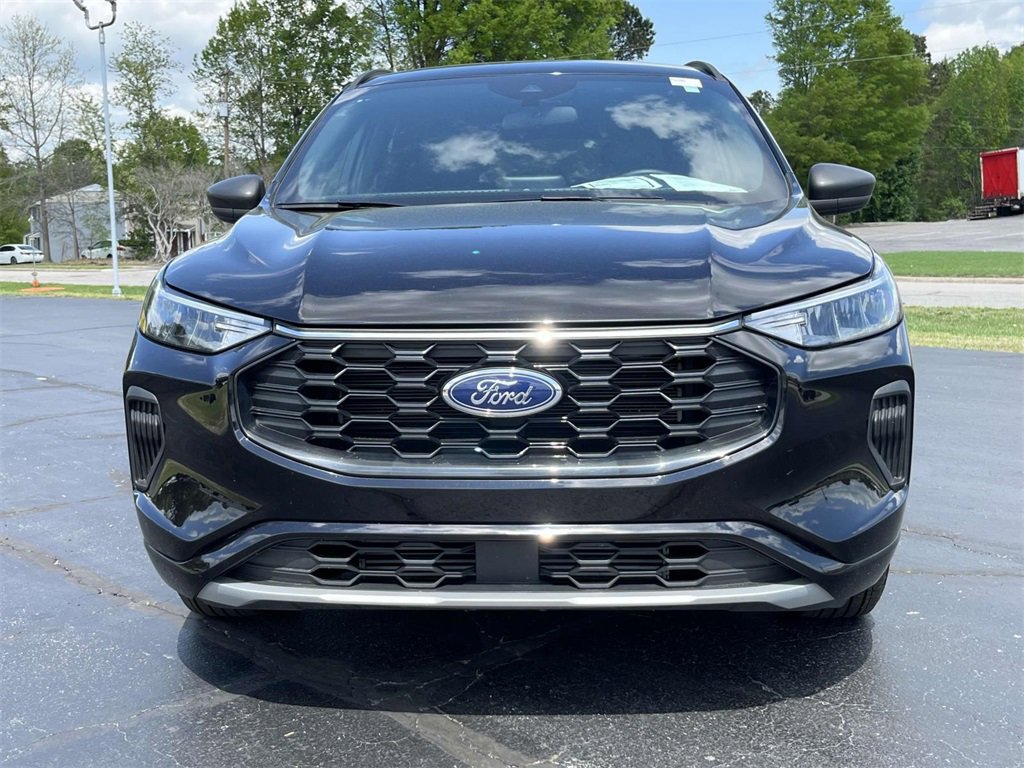 2024 Ford Escape ST-Line photo 6