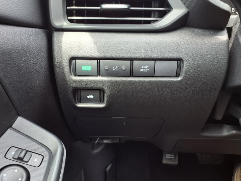 2025 Nissan Sentra S photo 14