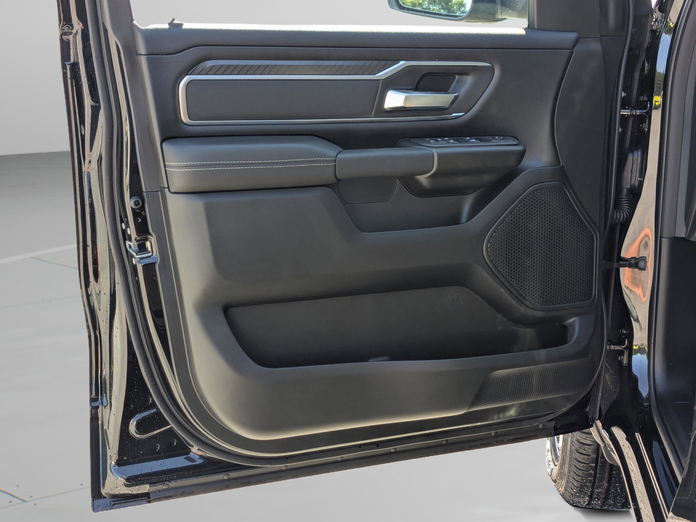 2026 Ram 1500 Big Horn photo 39