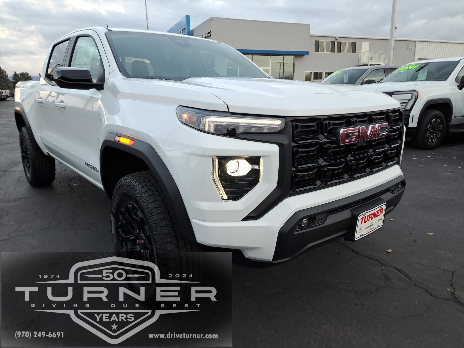 2026 GMC Canyon Elevation's photo