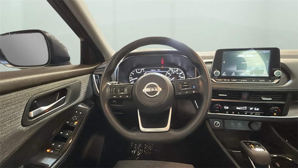 2023 Nissan Rogue SV photo 10