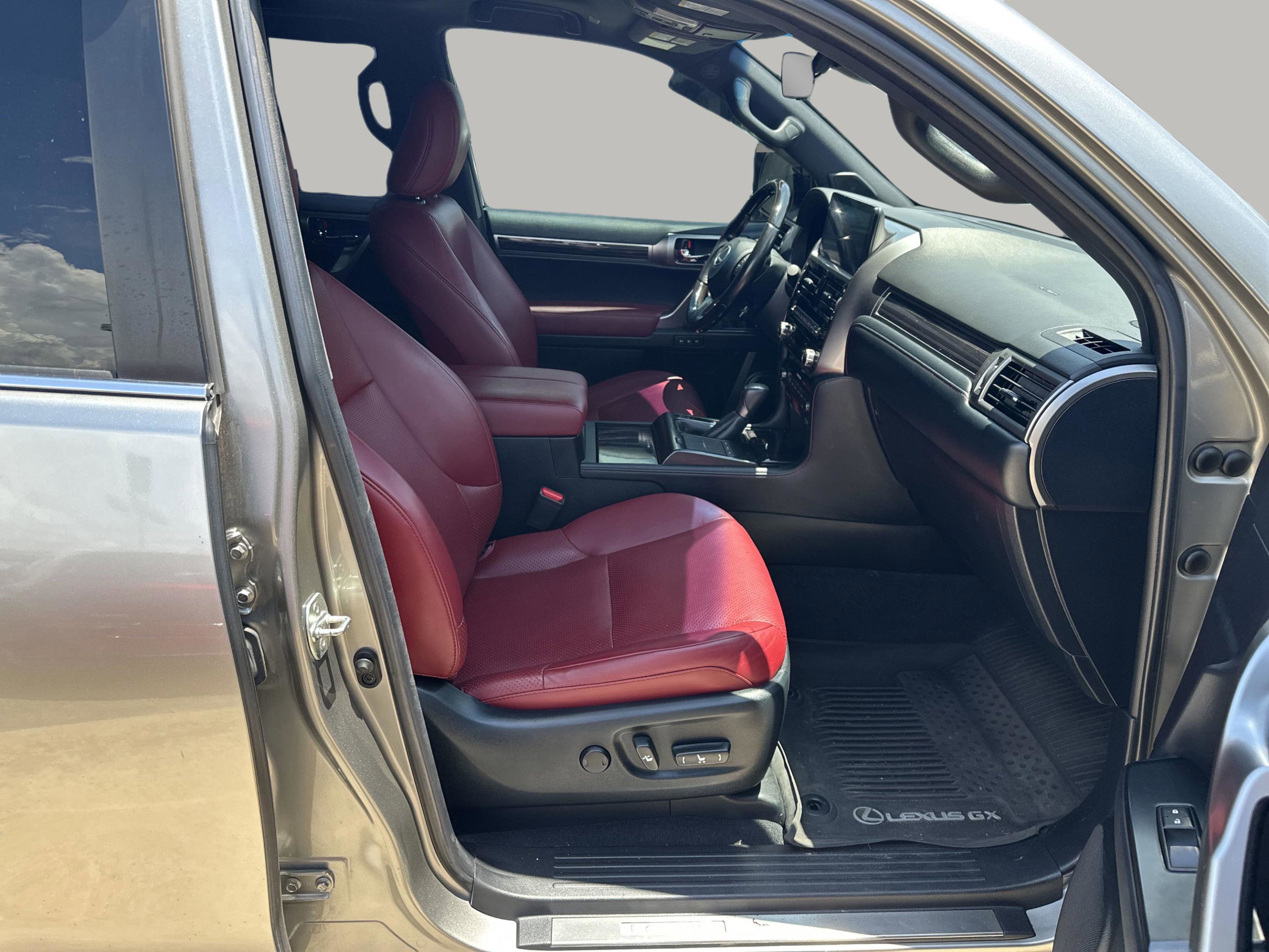 2022 Lexus GX 460 Luxury photo 13