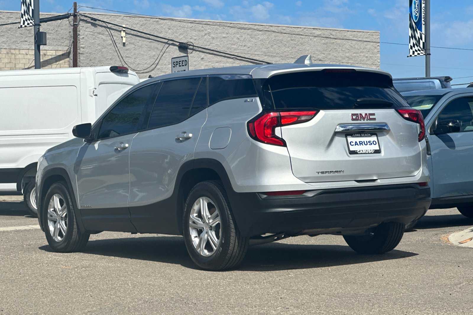 2020 Gmc Terrain SLE photo 5