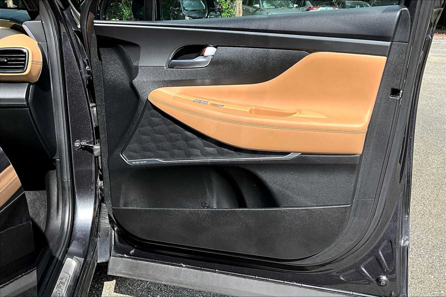 2022 Hyundai Santa Fe Calligraphy photo 22