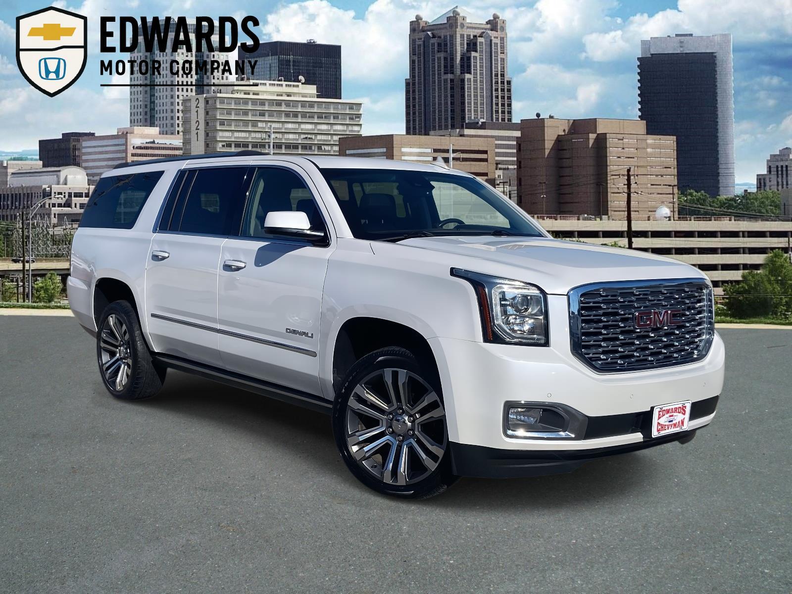 2020 GMC Yukon XL Denali's photo