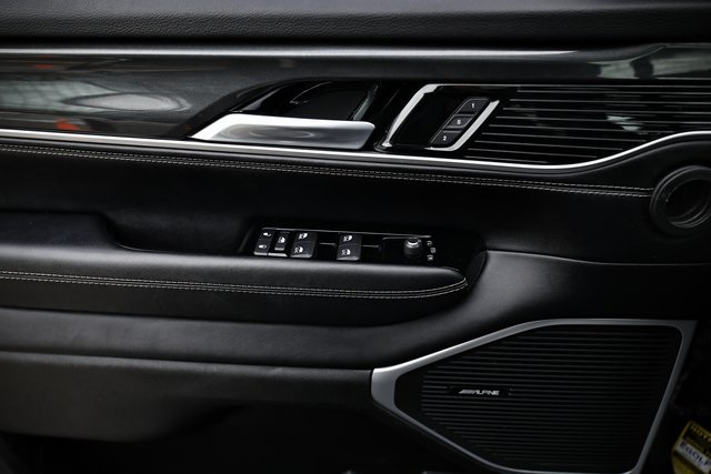 2022 Jeep Wagoneer Series I photo 13