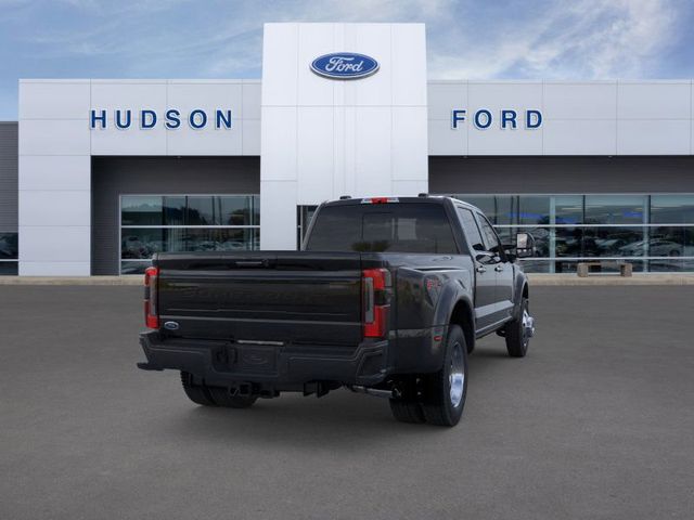 2026 Ford F-450 photo 7