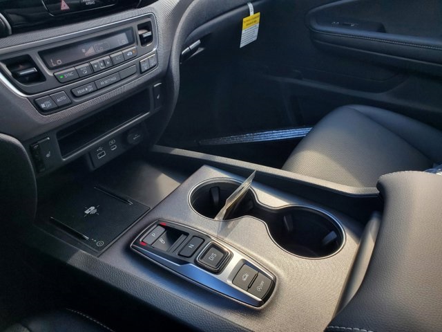 2025 Honda Ridgeline RTL photo 36