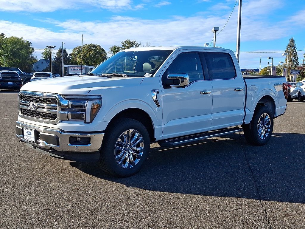 2025 Ford F-150 Lariat photo 2