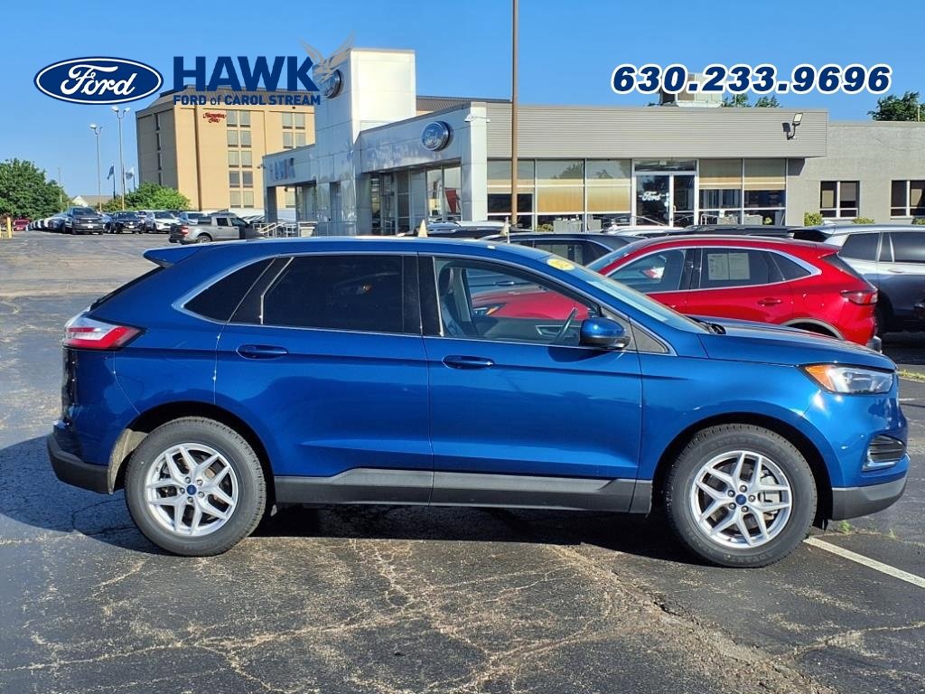 2022 Ford Edge SEL photo 3