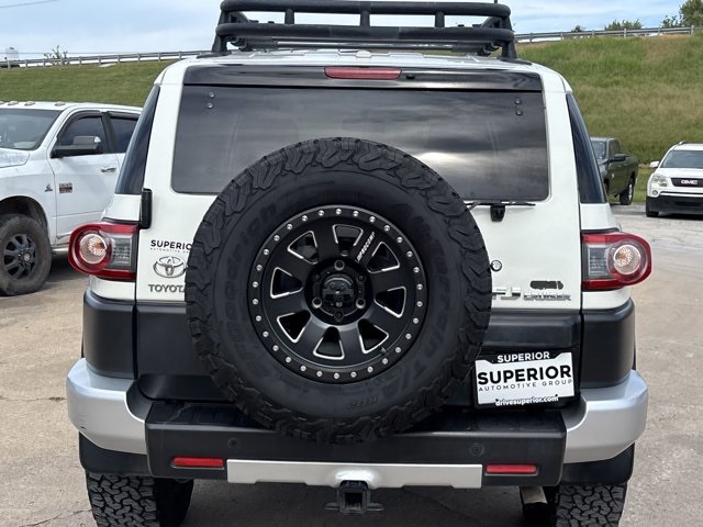 2014 Toyota FJ Cruiser Base photo 4