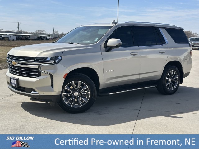 【porte】 SUBURBAN Dirt Pre-Owned 2023 Chevrolet Suburban High Country SUV in