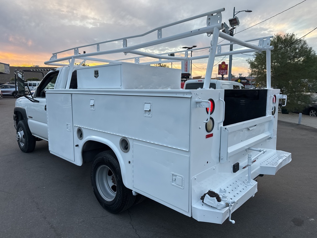 2007 Chevrolet Silverado LTZ photo 3