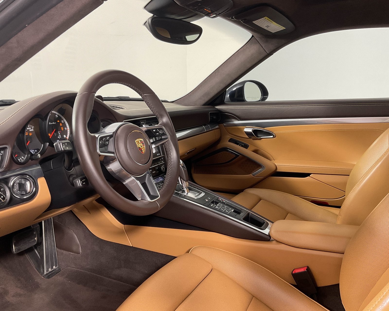2015 Porsche 911 Turbo photo 4