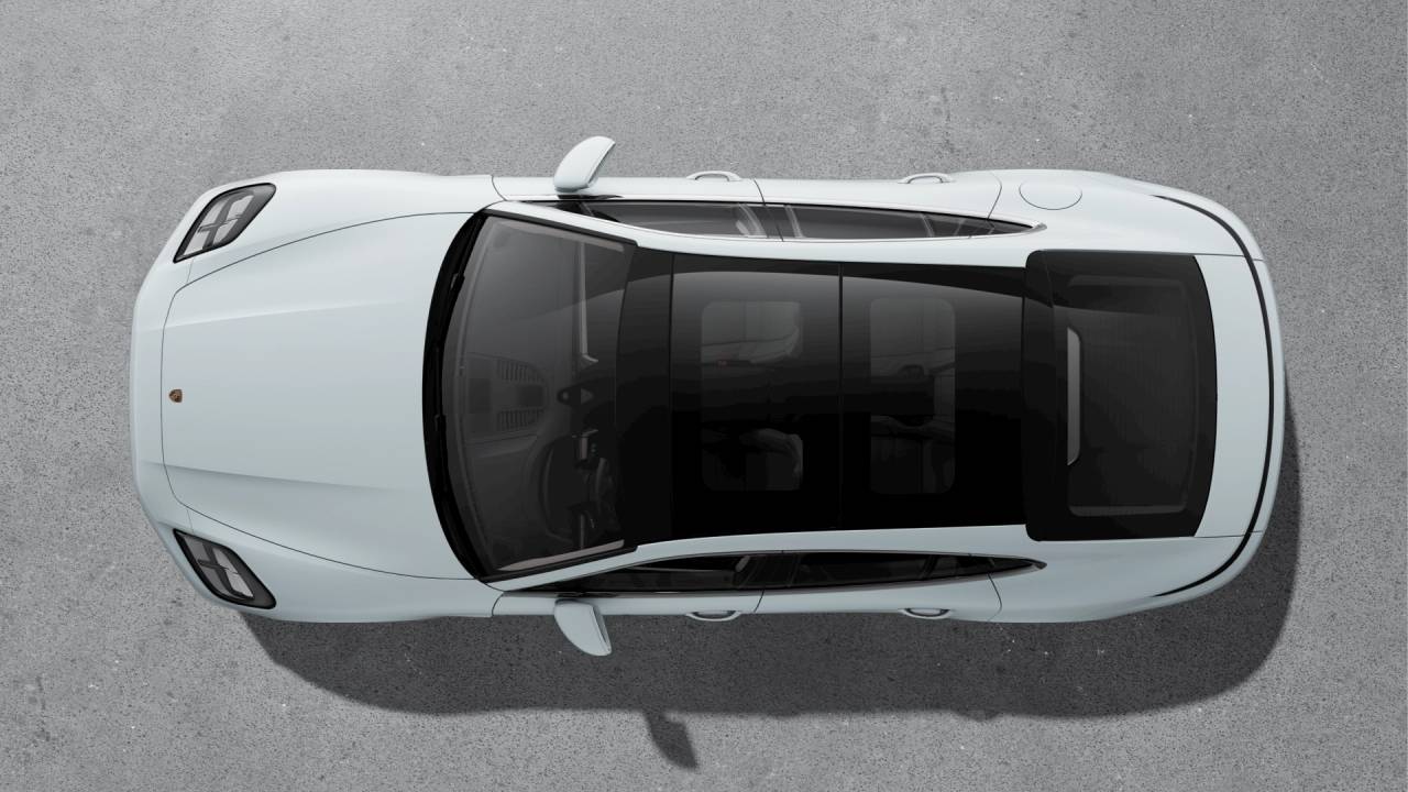 2026 Porsche Panamera 4 photo 4