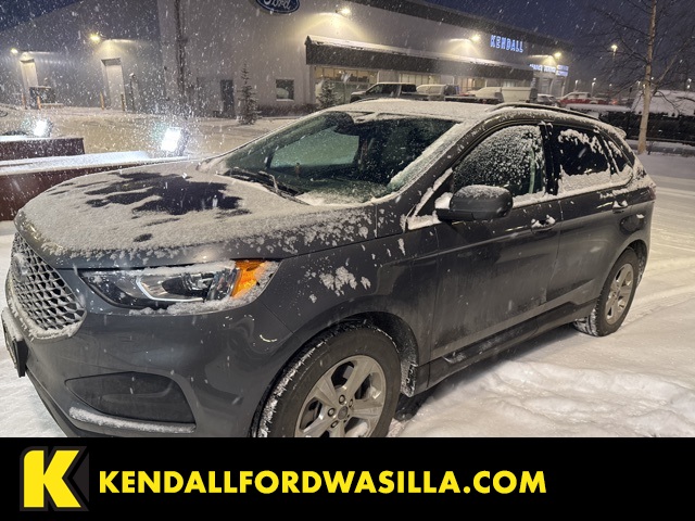 2024 Ford Edge SE's photo